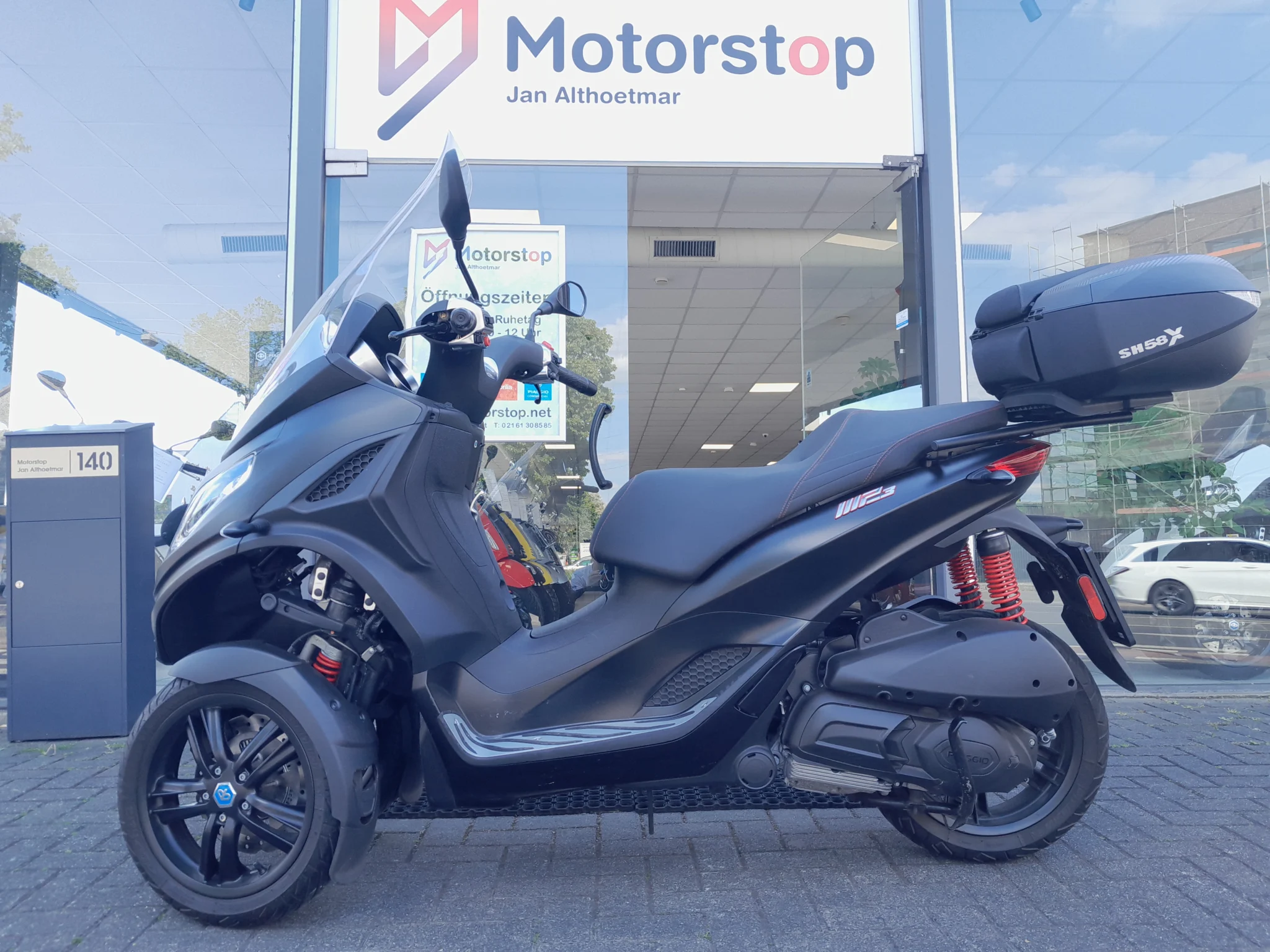 Piaggio Mp3 300 Sport E5 01 Scaled