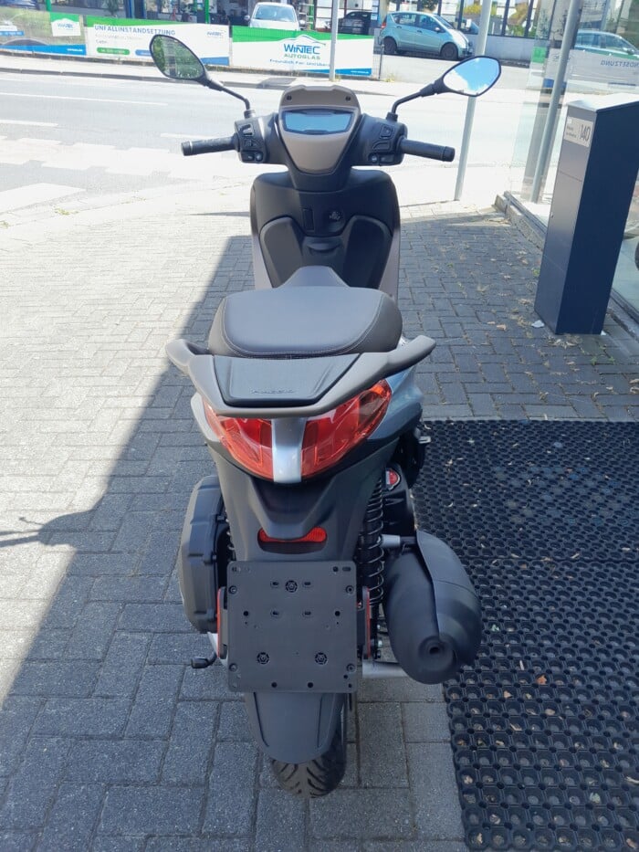 Piaggio MEDLEY 125 EURO 5 – Bild 3