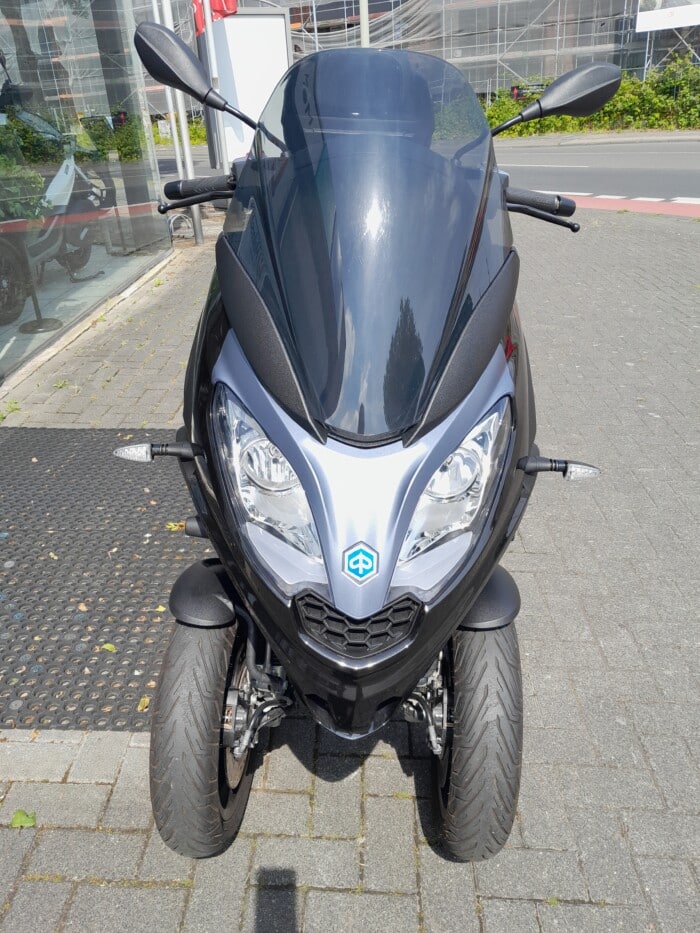 Piaggio MP3 300 HPE E5 – Bild 2