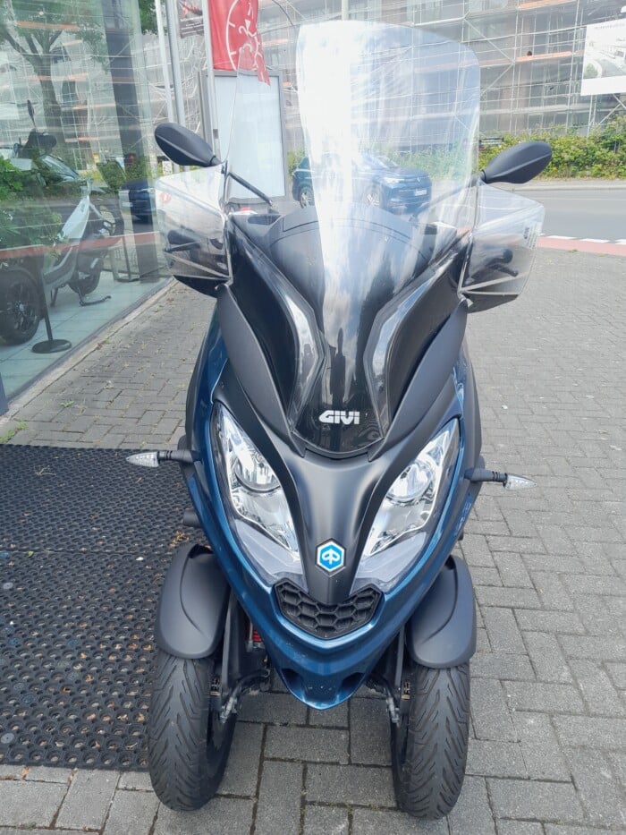 Piaggio MP3 300 HPE SPORT E5 – Bild 3