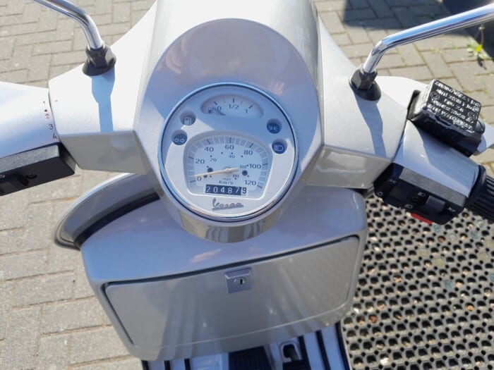 Vespa PX 200 MILLENIUM – Bild 4