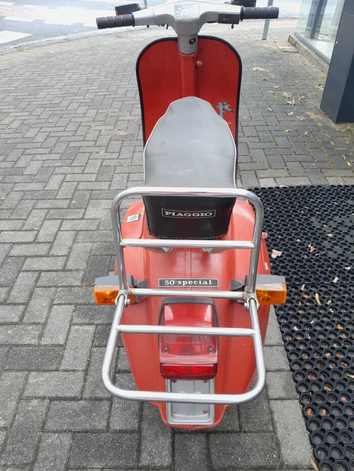 Vespa V50 N – Bild 4