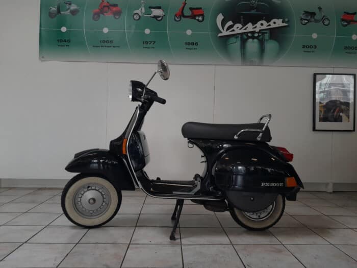 Piaggio PX 200 E