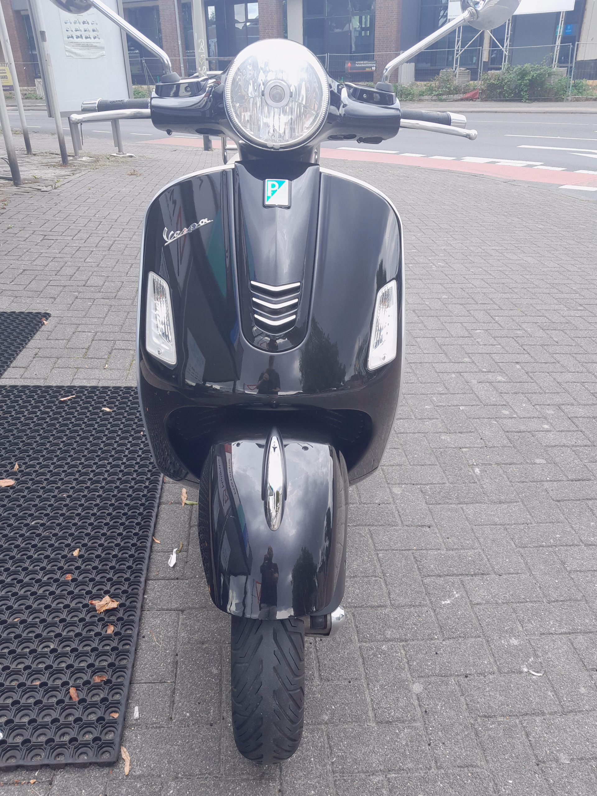 Vespa VESPA GTS 300 ABS – Bild 2